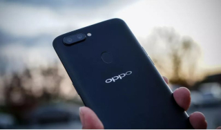 Oppo R11s Plus