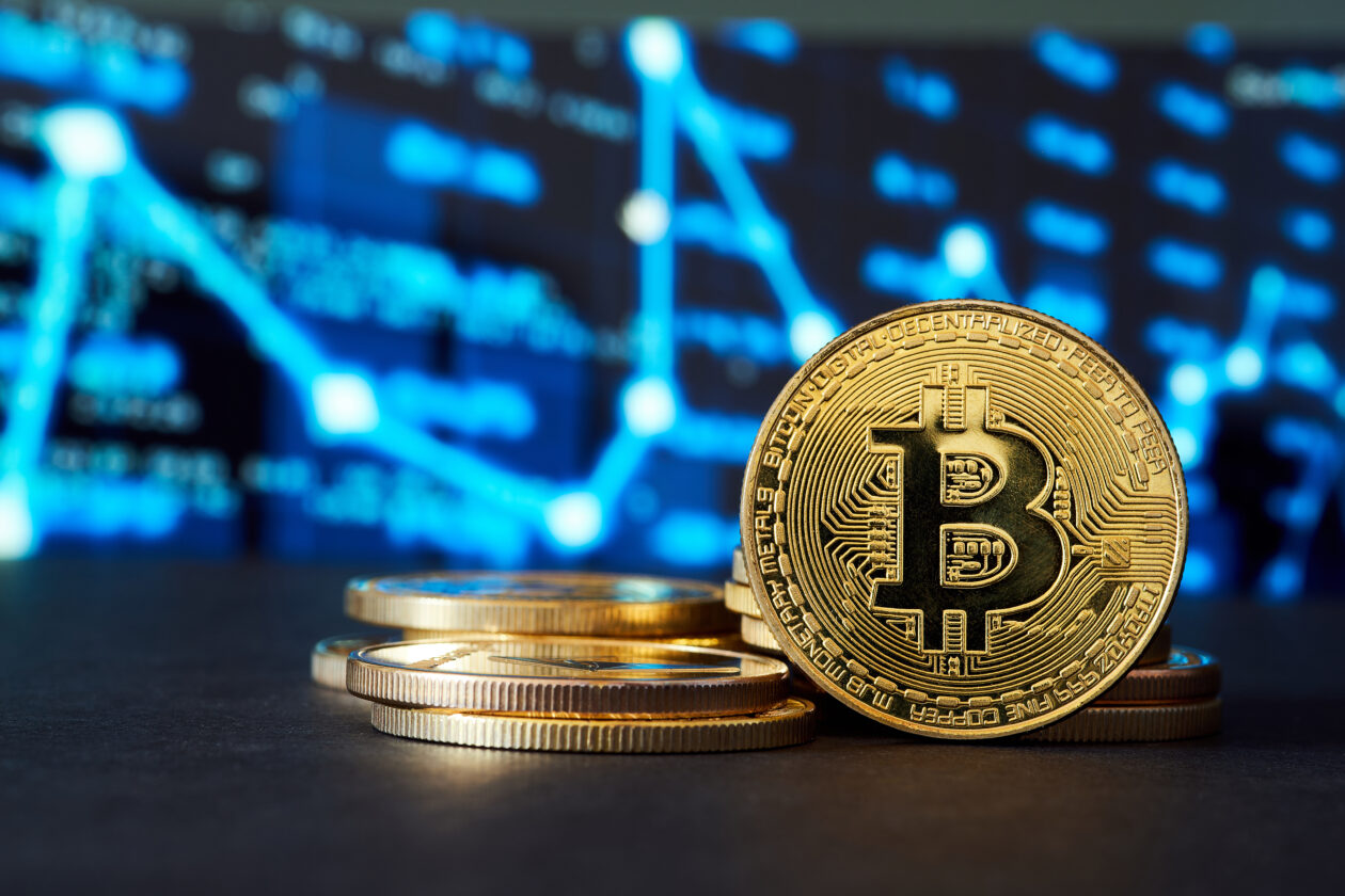 Bitcoin Could Reach $50,000 This Year and $120,000 By End of 2024: Standard  Chartered