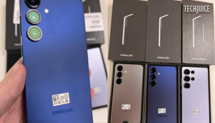 Samsung Galaxy S25 Series Spotted In Leaked Photos Just Hours Before Launch