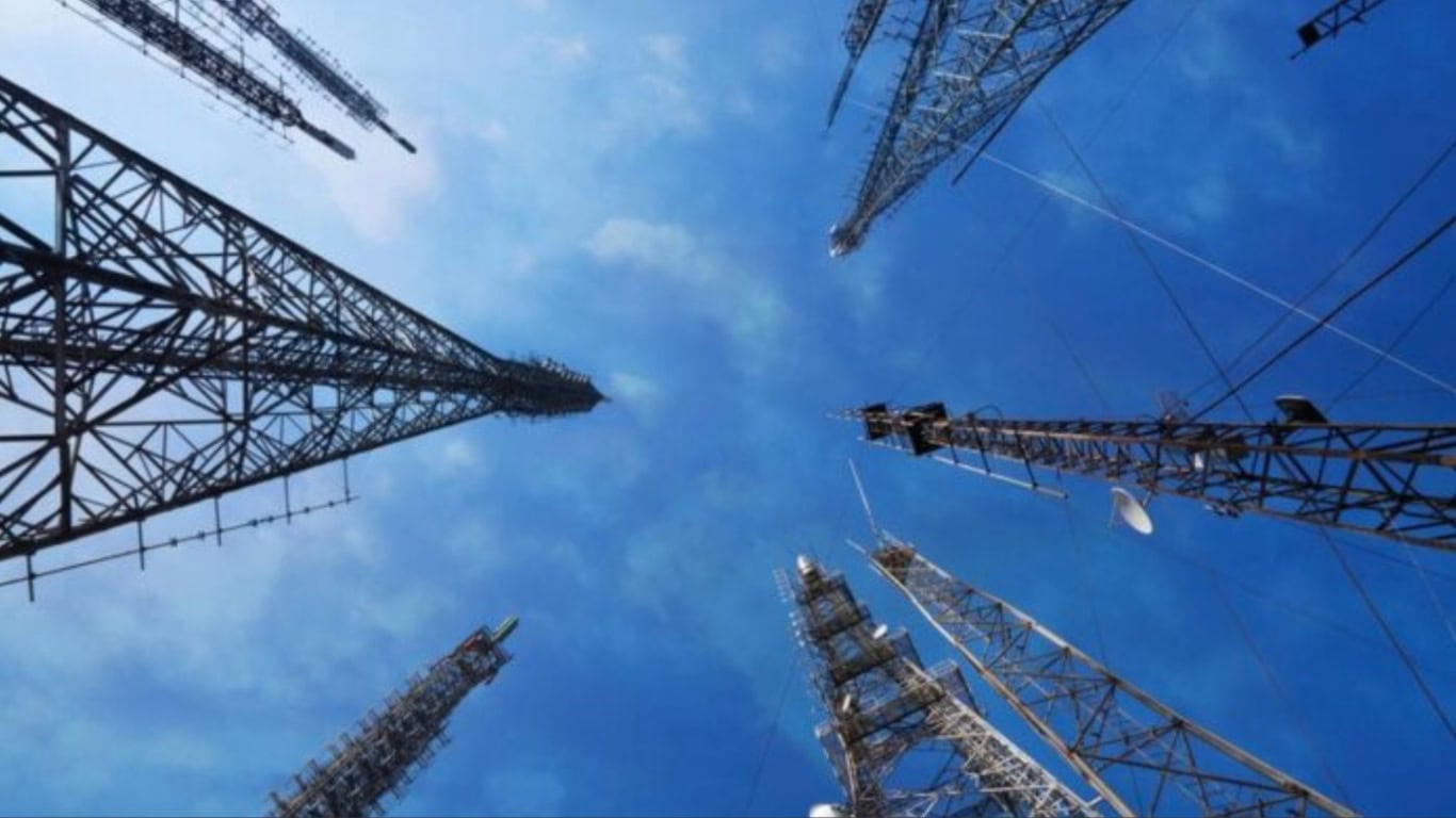 Telecom Sector Seeks Tax Relief in Budget 2025–26