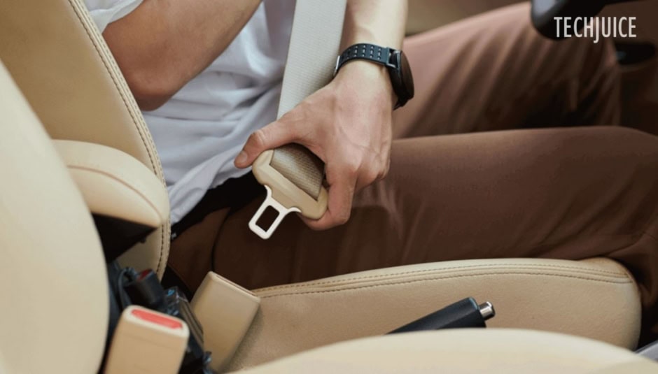 Lahore Implements Seat Belt Rule For Front Passengers Fines For Non Compliance