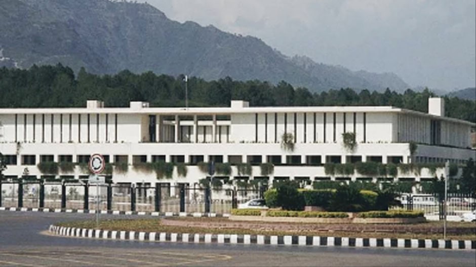 New Bs 22 Promotion Rule For Civil Servants Announced