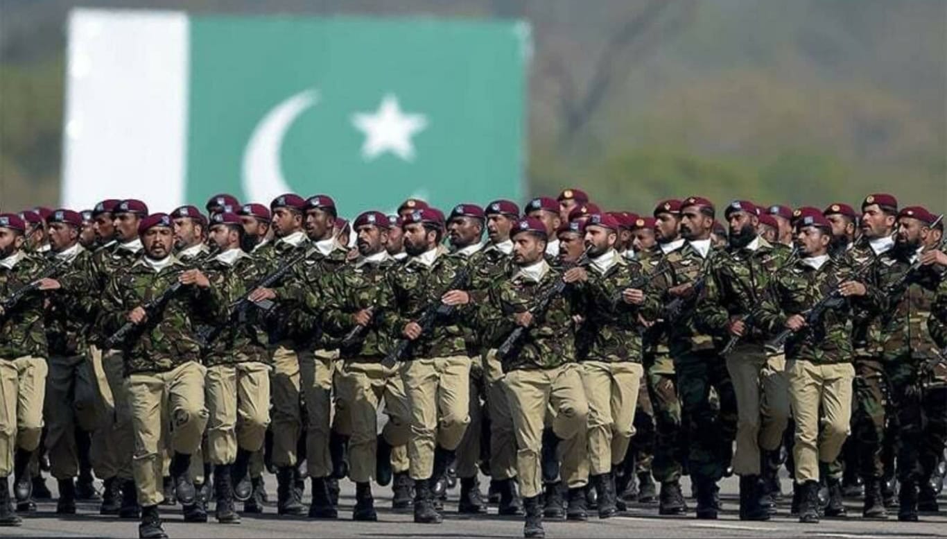 Global Military Spending Hits $2.9 Trillion in 2025 Amid Regional Tensions