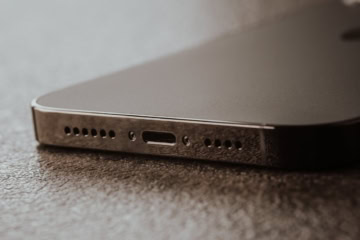 Apple Could End Usb Port Altogether