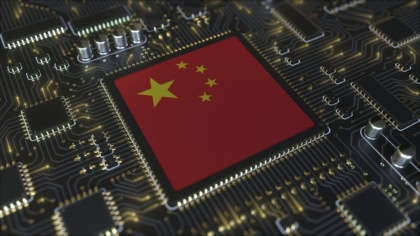 Chinas Photonic Chip Delivers 100 Data Lanes Lights Up Ai Future