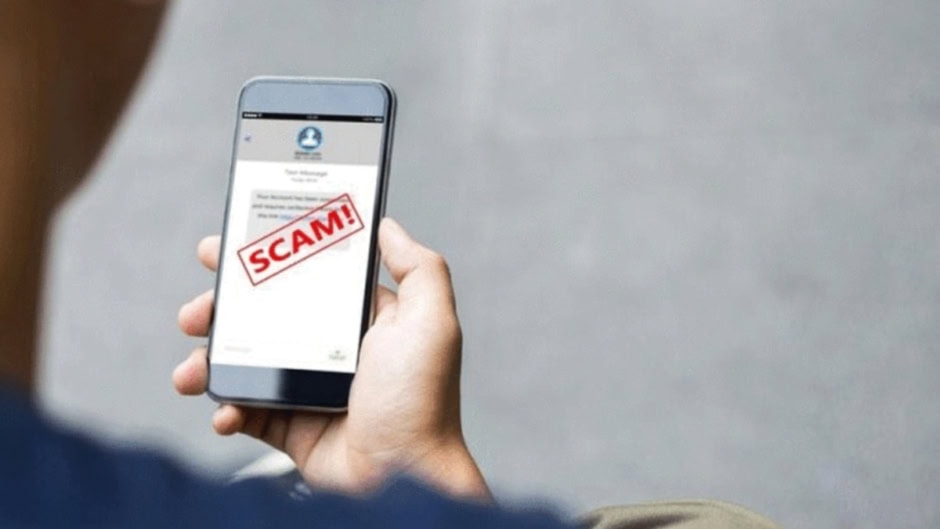 Cybercrime Gang In Multan Busted For Whatsapp Scams And Jazzcash Fraud