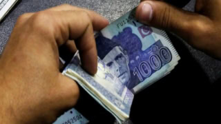 Most Bank Accounts In Pakistan Hold Less Than Rs50000