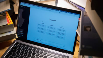 Youth Turns To Ai Bots And Social Media For News Study Reveals