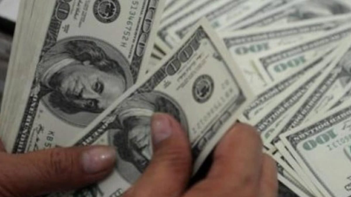 Pakistan Revises Currency Transaction Reporting Threshold Under AML Rules