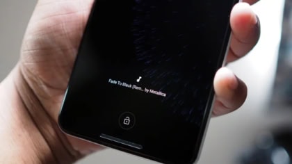 Your Phone Will Now Tell You What Song Is Playing From The Lock Screen