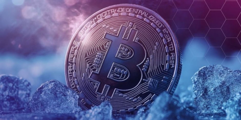 Bitcoin And Digital Asset Stocks Rally After Powell Hints At Rate Cut