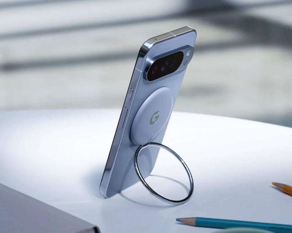 Pixelsnap Ring Stand