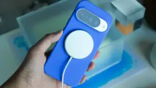 Pixelsnap Magnetic System Adds Qi2 Charging To Pixel 10 Family