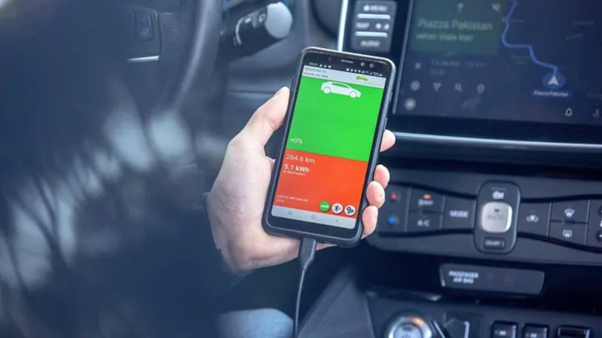 This 19yo from Taxila Developed Car Control App That Uses Hand Gestures