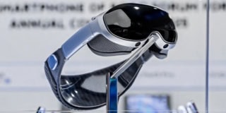 Vivo Challenges Apple Meta With Lighter Cheaper Vr Headset