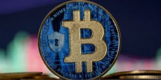 Bitcoin Faces Critical Price Floors As Sell Off Pressure Builds