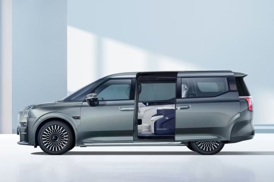 Zeekr 009 536 horsepower