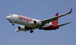 Pakistan India Tensions Drag Spicejet Into Consecutive Losses