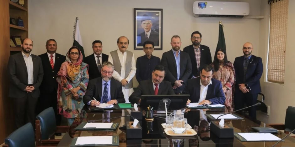 Pakistan To Launch Local Chromebook Assembly Line Aims For Half Million Devices Annually