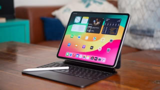Apples Next Ipados Update Could Include Four Macos Pro Apps