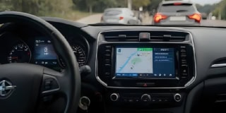 Dubai Step Towards Smarter Roads Traffic Signals On Car Dashboards