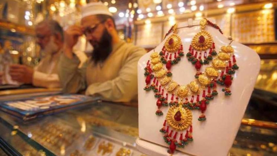Gold Price In Pakistan Surges Past Rs440000