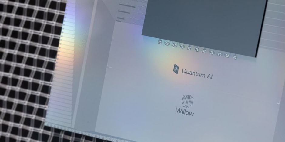 Googles Willow Quantum Chip Advances Verifiable Quantum Advantage