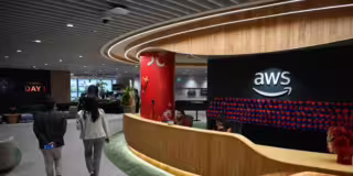 Major Aws Outage Disrupts Fortnite Canva Snapchat And More