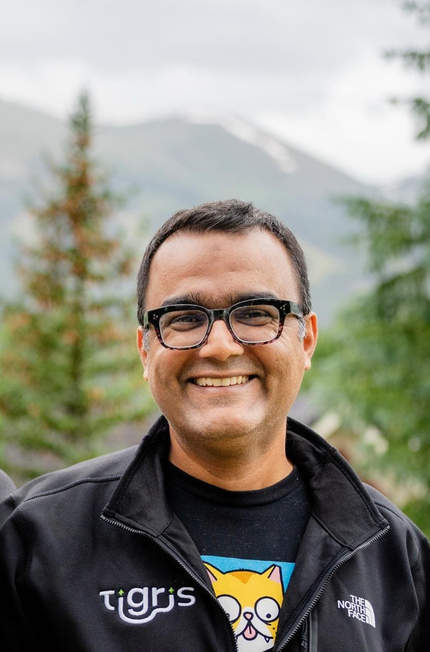 Pakistan Origin Startup Founder Takes On Big Tech With Bold Distributed Cloud Vision 