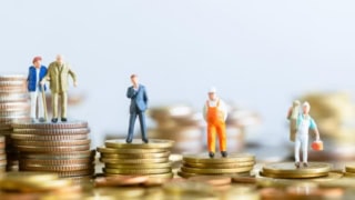 Pakistans Wealthiest 10pc Hold 42pc Of National Income