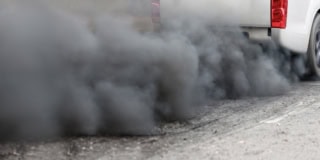 Lhc Orders Strict Action Against Smoke Emitting Vehicles As Smog Worsens