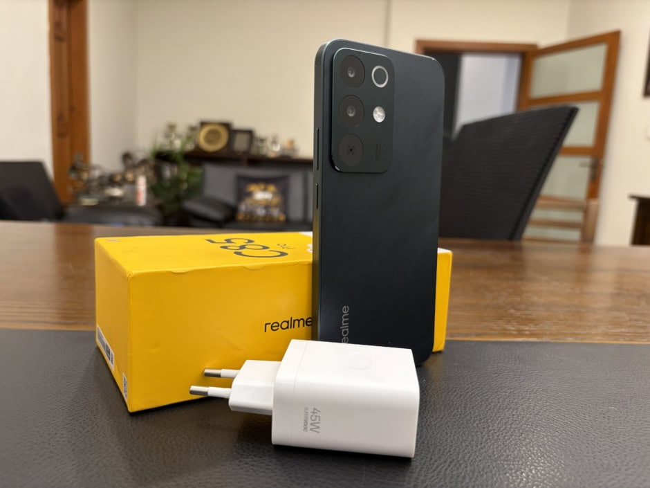 Realme C85 pro camera