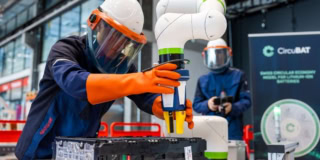 Robotic Recycling Breakthrough Aims To Revamp Ev Battery Lifecycle