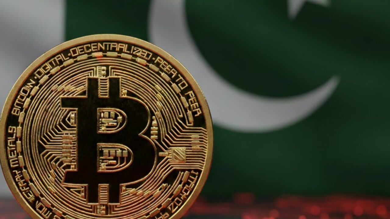 Crypto Legalization Rumor Sparks Frenzy on Pakistani Reddit Forum