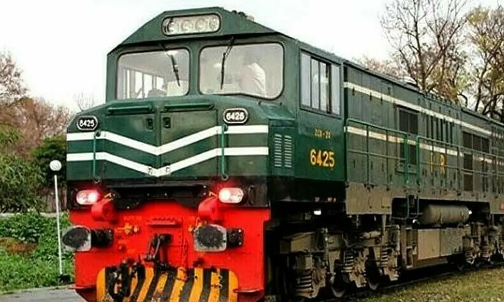 KP Plans $642 Million Rail Project to Modernize Train Services