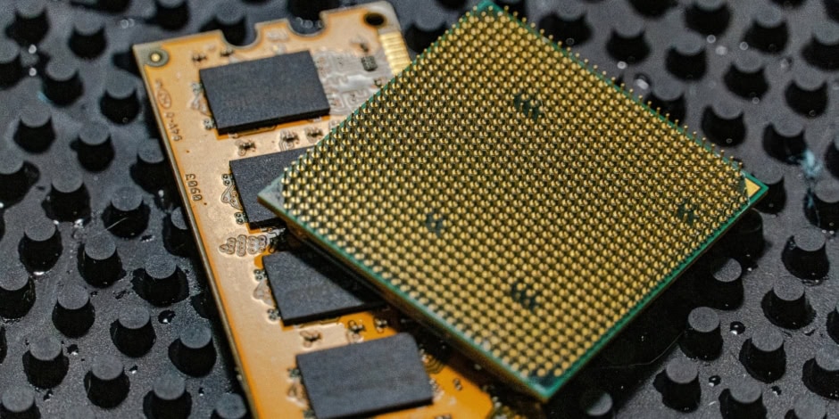 Faisalabad Set to Host Pakistan’s First-Ever Computer Chip Manufacturing Unit