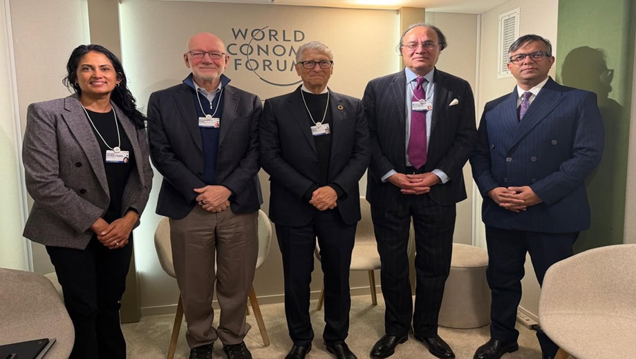 Finance Minister Bill Gates Discuss Health Cooperation And Institutional Reforms