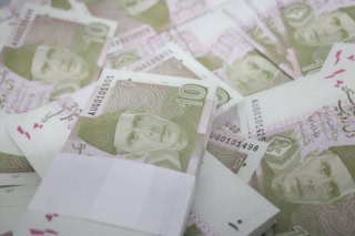 Govt Reviews Future Of Rs 10 Currency Note