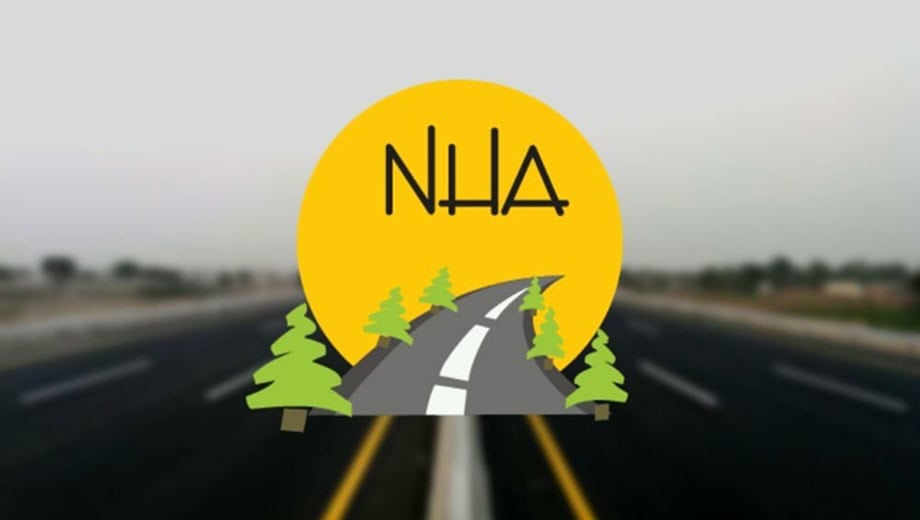 Nha Ensures Major Highways Open Amid Snowfall In North Balochistan And Chitral