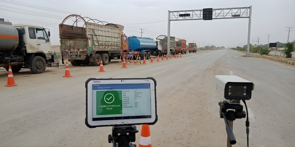 Sindhs Digital Crackdown Hits Unfit Vehicles With Rs 820m Fine