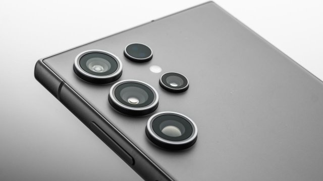 Samsung’s Galaxy S26 and S26+