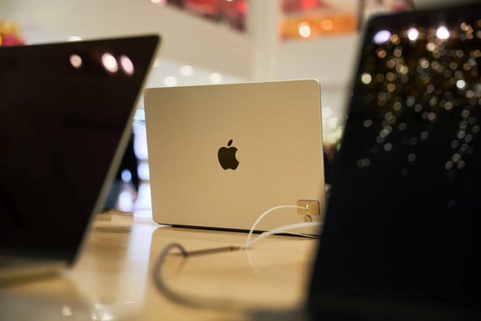 Apple’s Online Store