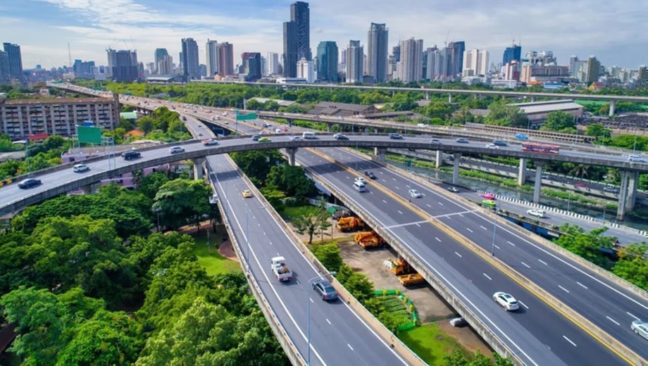 Cda Plans New Service Road To Ease Islamabad Expressway Traffic