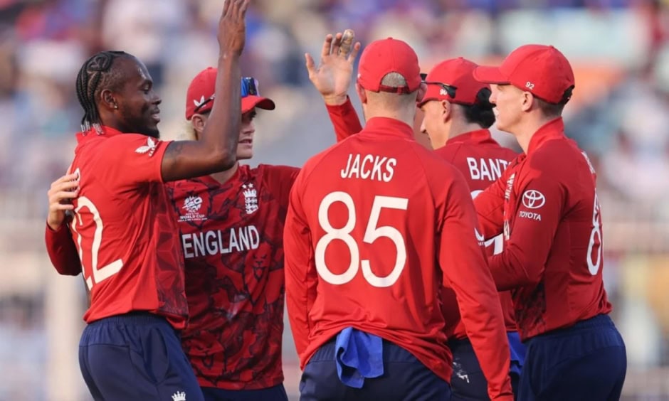 England Beat Italy To Secure T20 World Cup Super 8 Spot