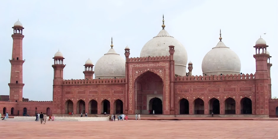 Lahore Iftar Time Today: 1st Ramadan (19 February 2026)