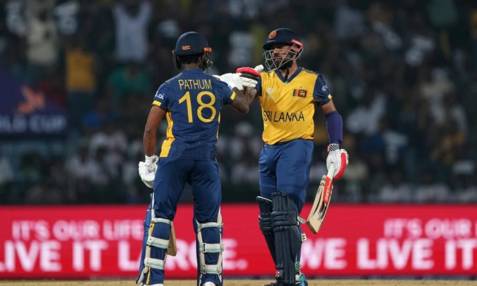 Sri Lanka Beat Australia To Reach Super Eights