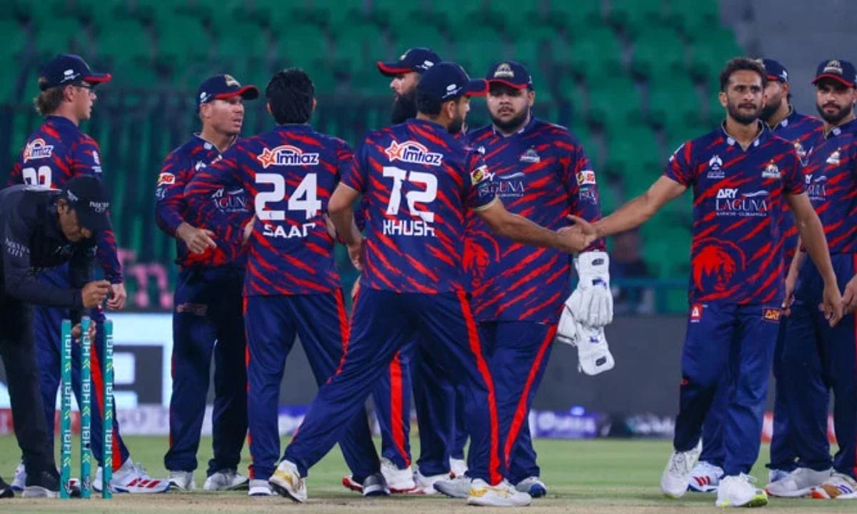 Karachi Kings Edge Quetta Gladiators in Thrilling PSL Clash