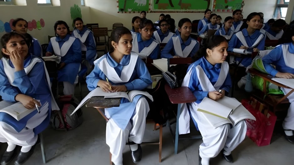 Islamabad Educational Institutions Shift Online Amid Protests Safety Concerns