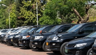 Lahore Anti Corruption Court Clears Govt Officials In 4000 Vehicle Case