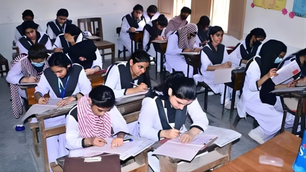 Lahore Matric Exams 2026 285000 Students Appearing Amid High Security